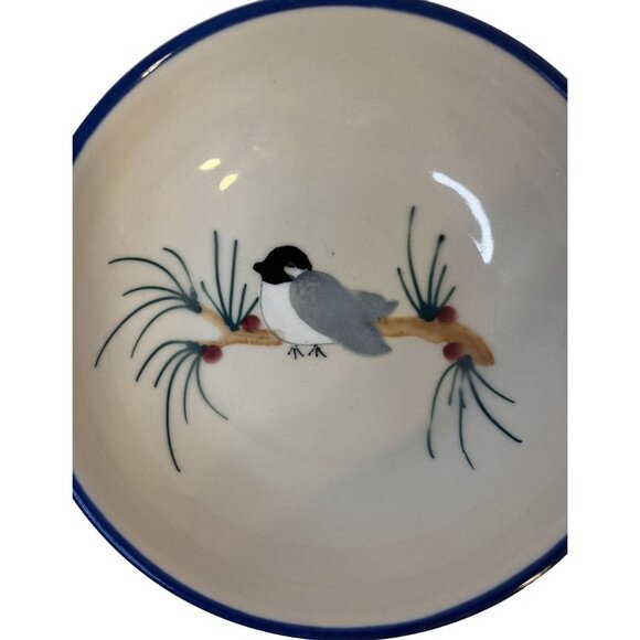 VTG Hartstone Hand Painted Chickadee And Pine Blue Rim Soup Cereal Bowl Signed - Picture 4 of 7